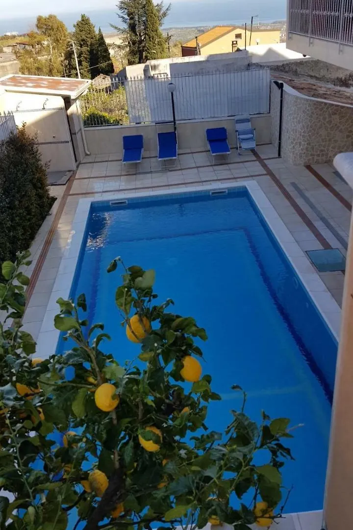 L'Aurora Bed & Breakfast Piedimonte Etneo